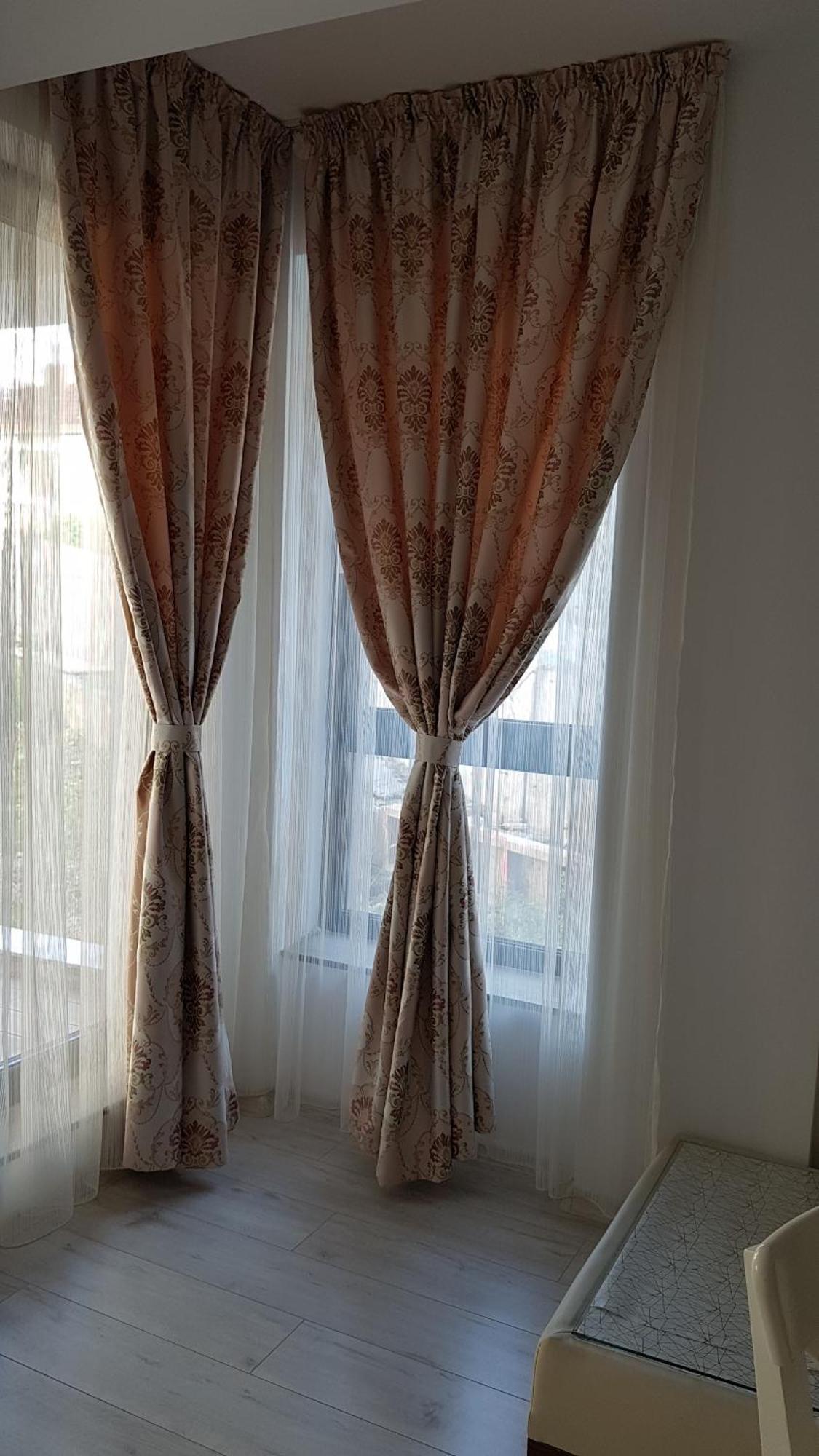 Apartament Ultracentral Monadin 2 Braşov Buitenkant foto