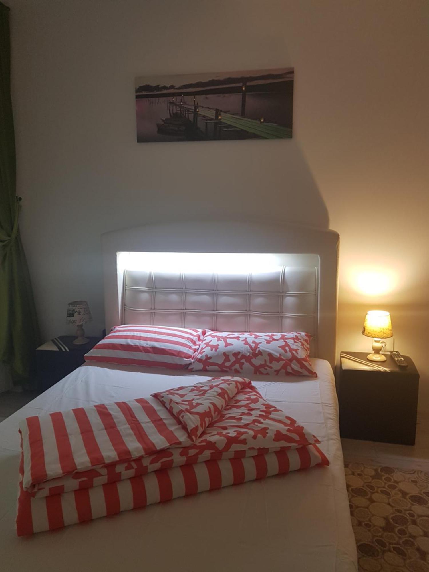 Apartament Ultracentral Monadin 2 Braşov Kamer foto