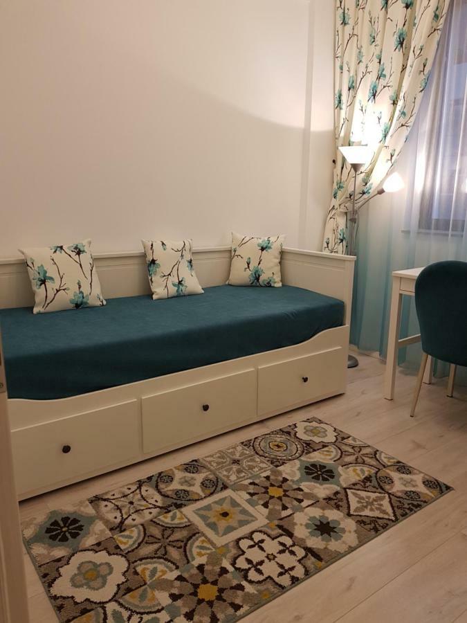 Apartament Ultracentral Monadin 2 Braşov Buitenkant foto