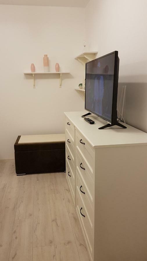 Apartament Ultracentral Monadin 2 Braşov Buitenkant foto